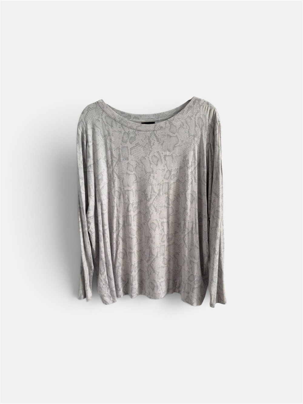 J. Jill Light Gray Snake-Print Long Sleeve Top